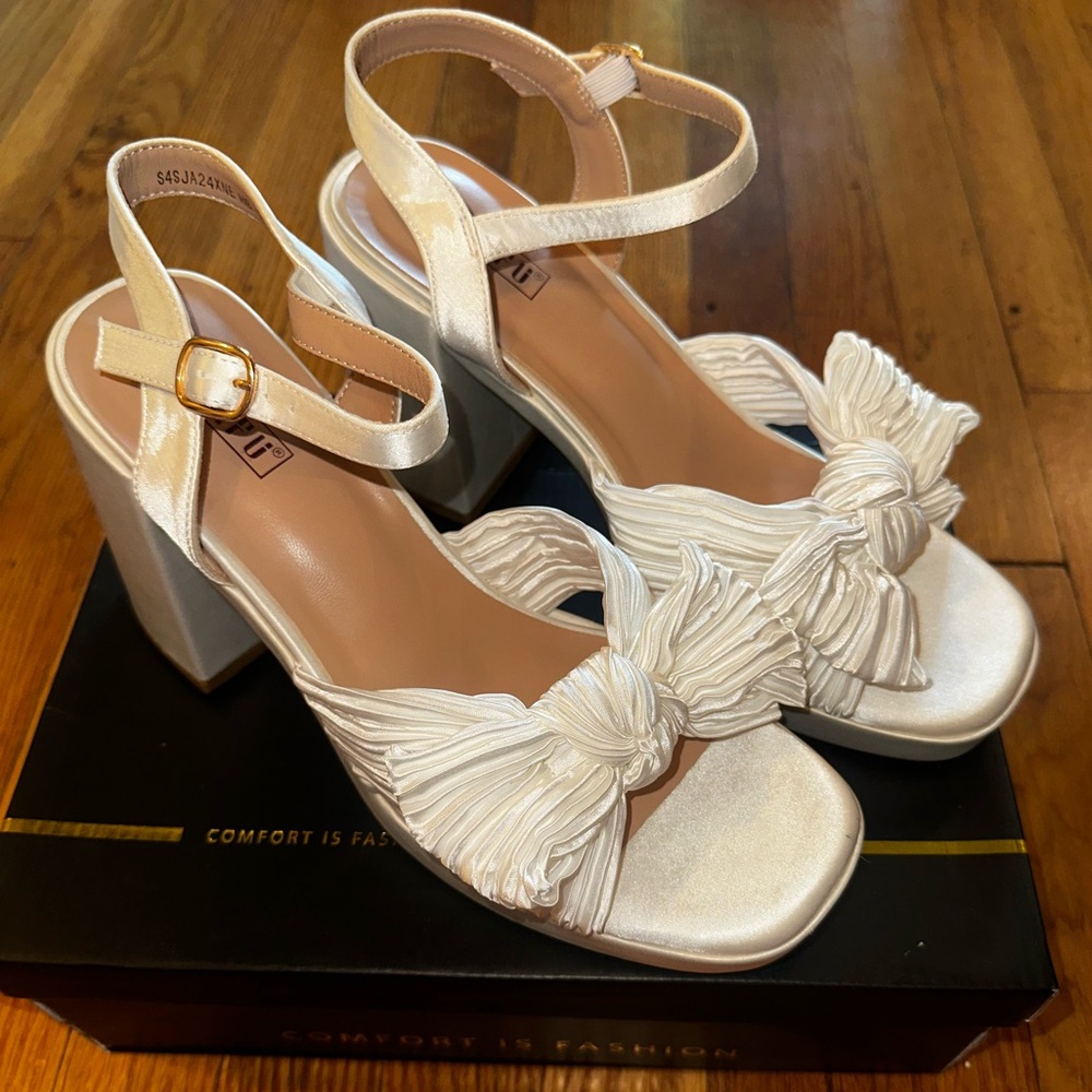 IDIFU Pleated Bow Platform Open Toe Chunky Heel Sandals - Picture 2 of 10